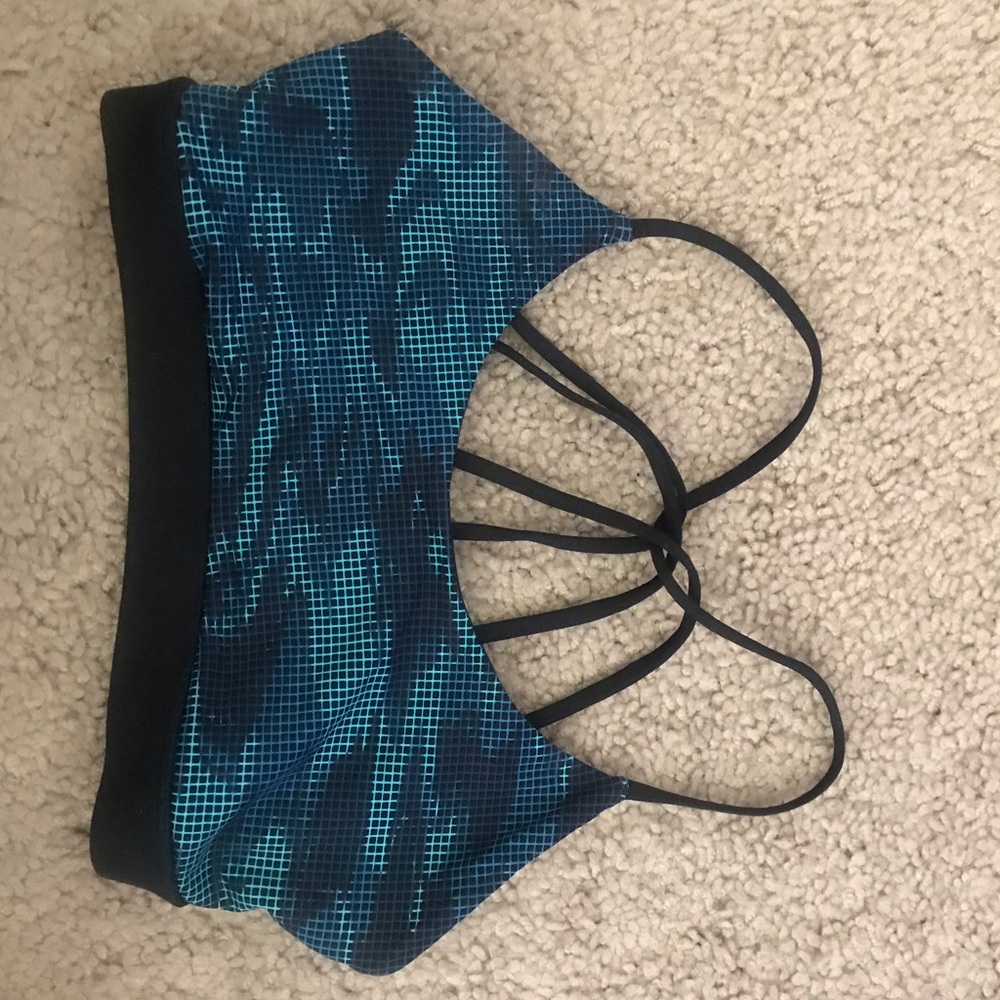 Sports bra
